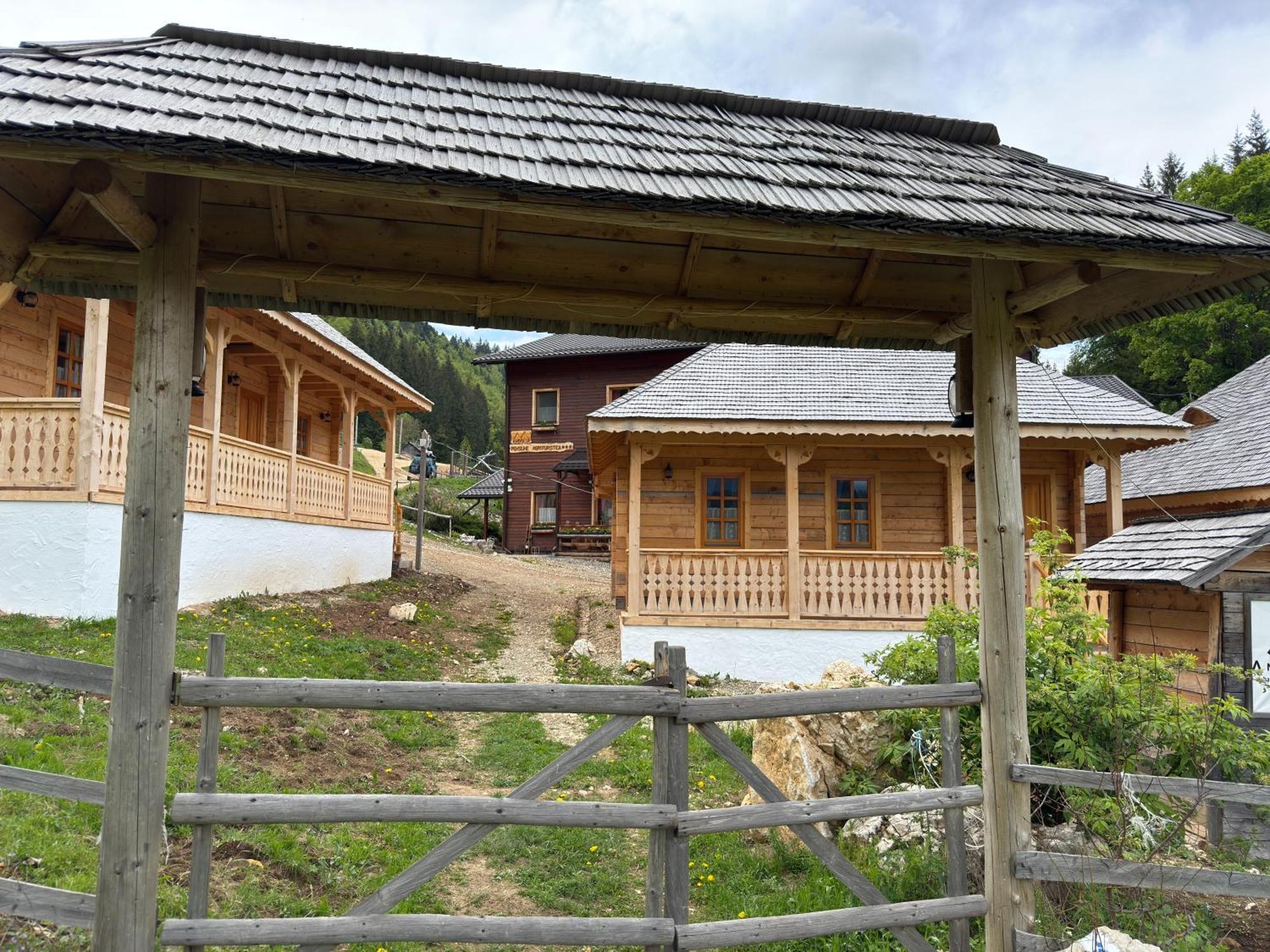 Andolia Villa Моечу де Жос Екстериор снимка